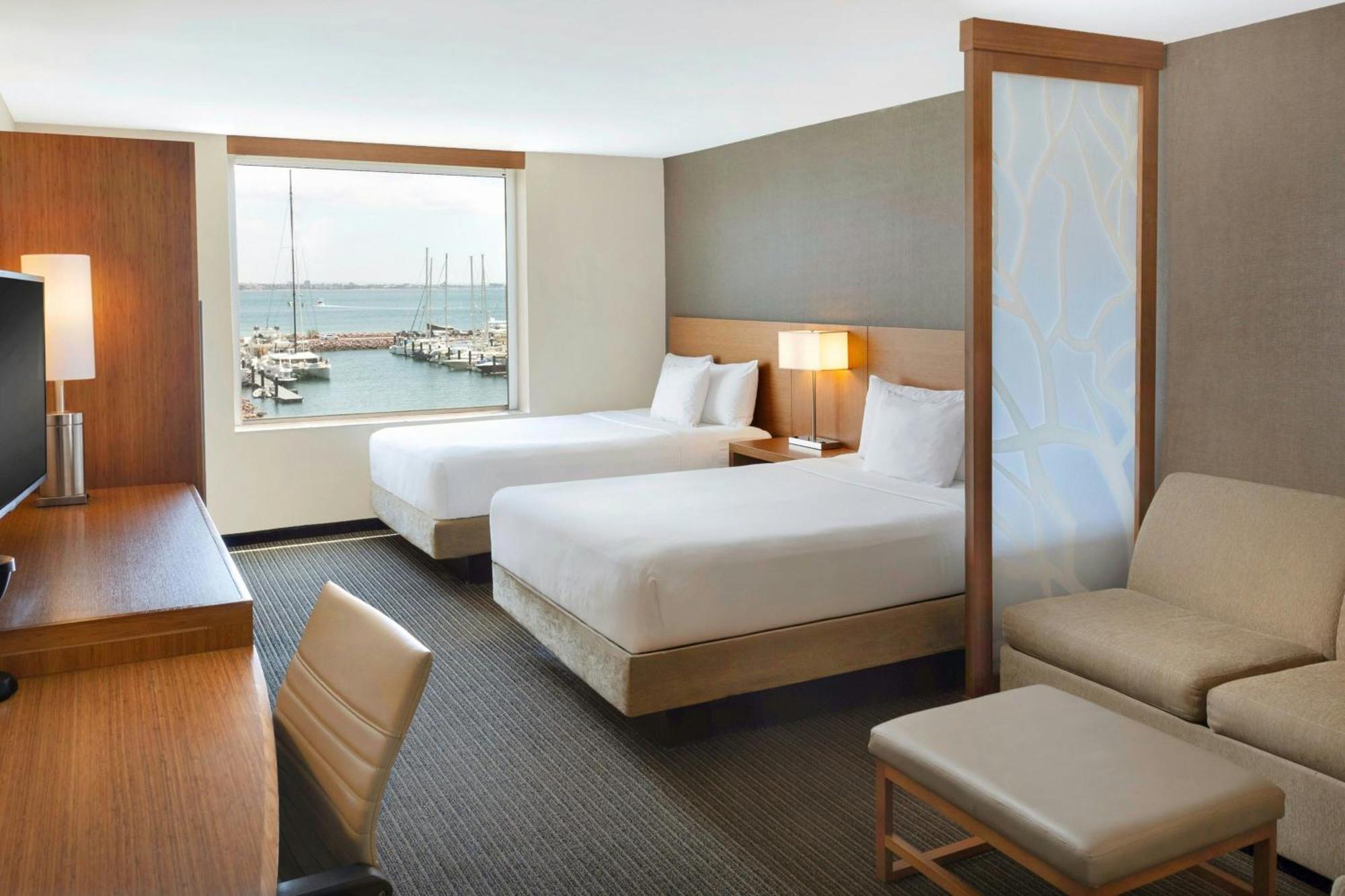 Отель Courtyard By Marriott La Paz Baja California Sur Экстерьер фото